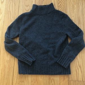 J Crew Women’s mock neck Sweater in Grey.
